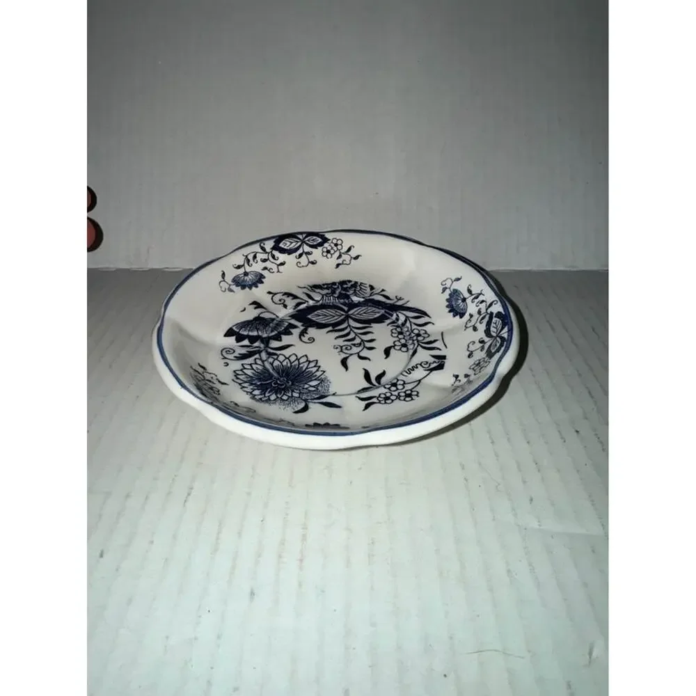 Basin/Bowl Small Ceramic Blue/White Onion Pattern 5 1/4” Enesco Japan VTG